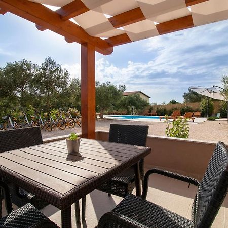Apartmani Olivia Bibinje Luaran gambar