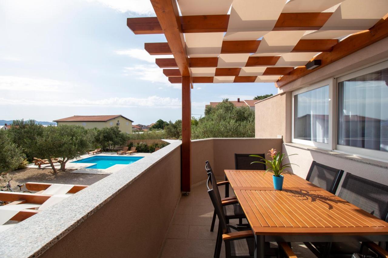 Apartmani Olivia Bibinje Luaran gambar