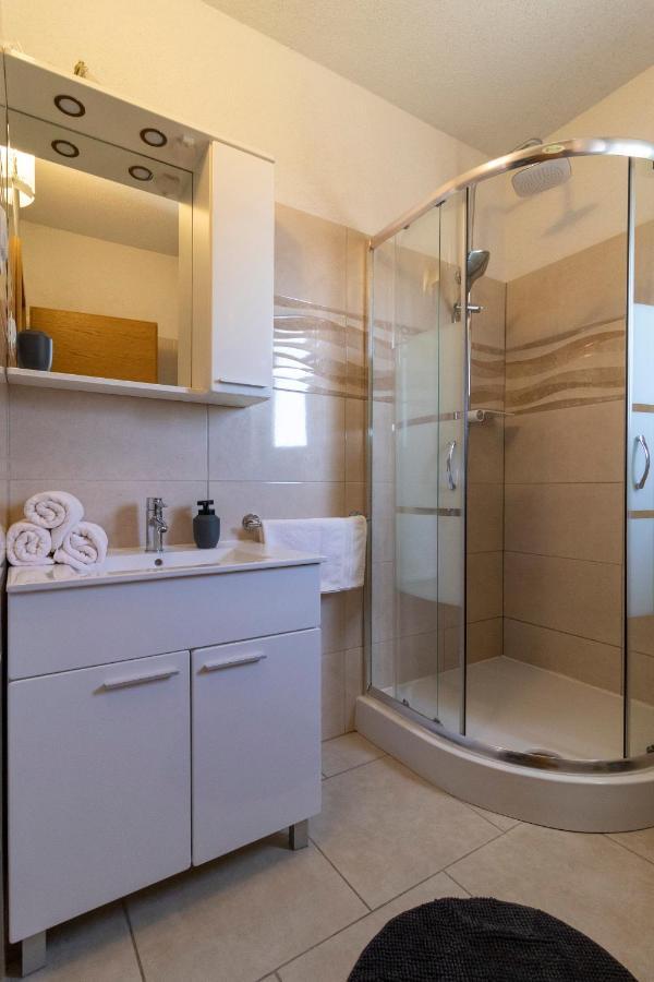 Apartmani Olivia Bibinje Luaran gambar
