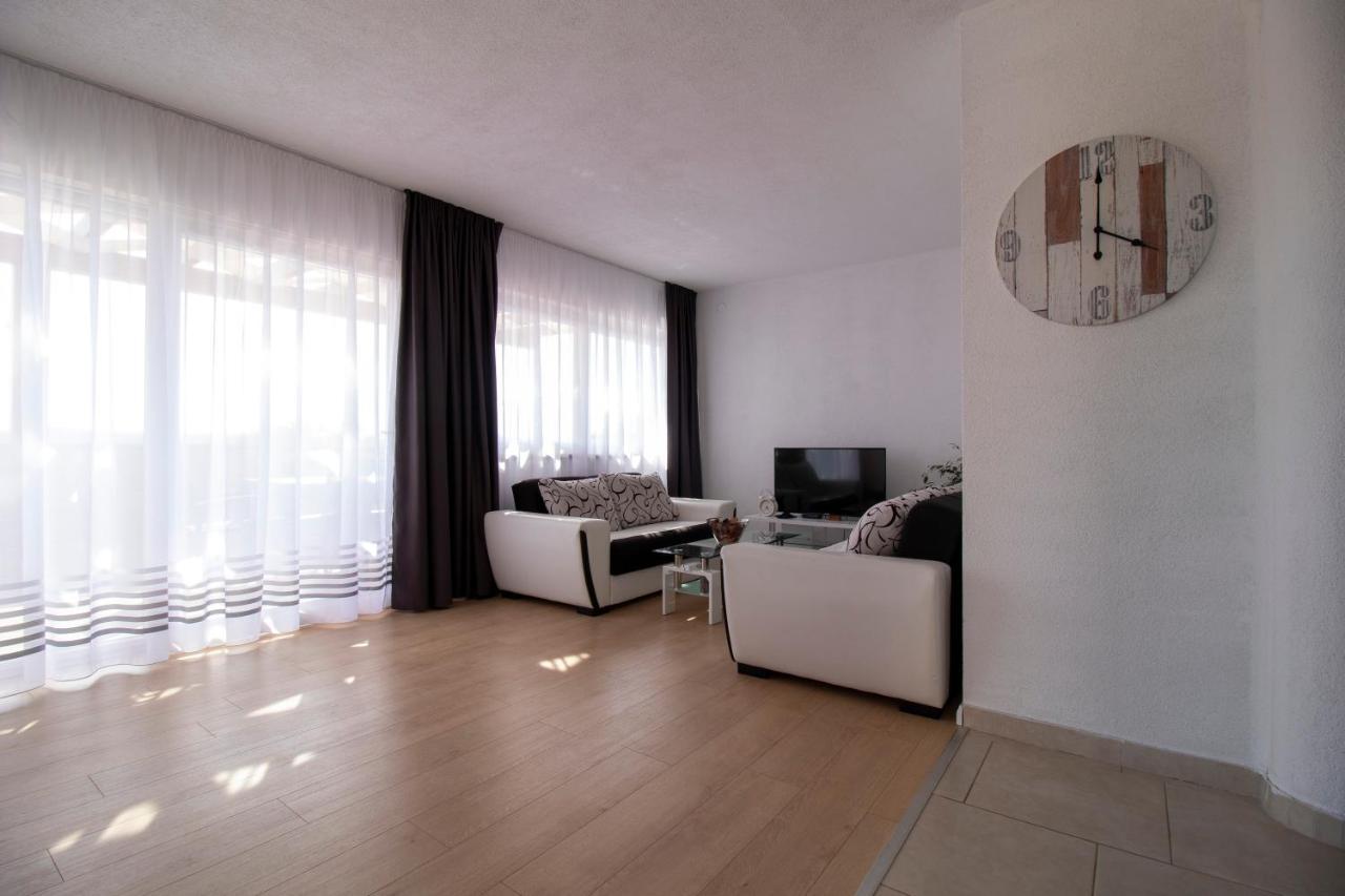 Apartmani Olivia Bibinje Luaran gambar