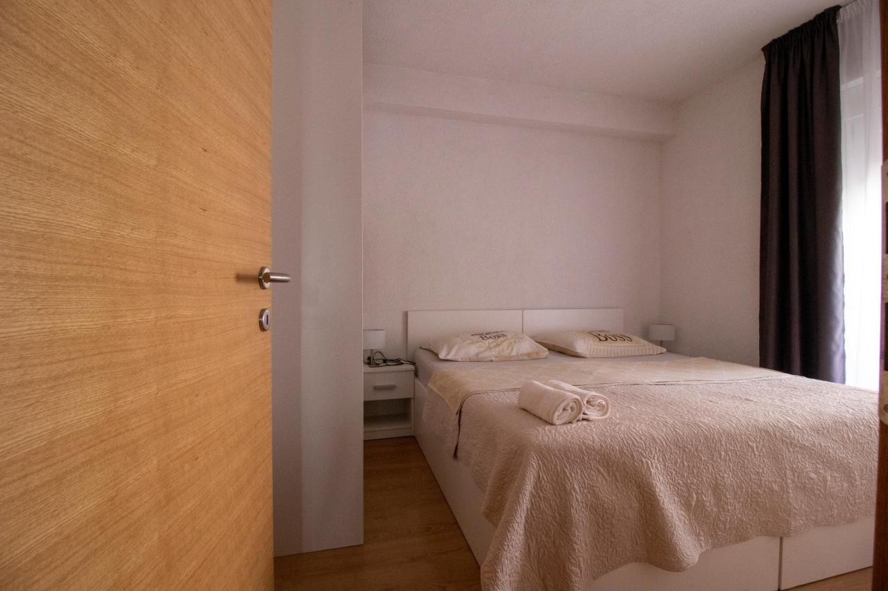 Apartmani Olivia Bibinje Luaran gambar