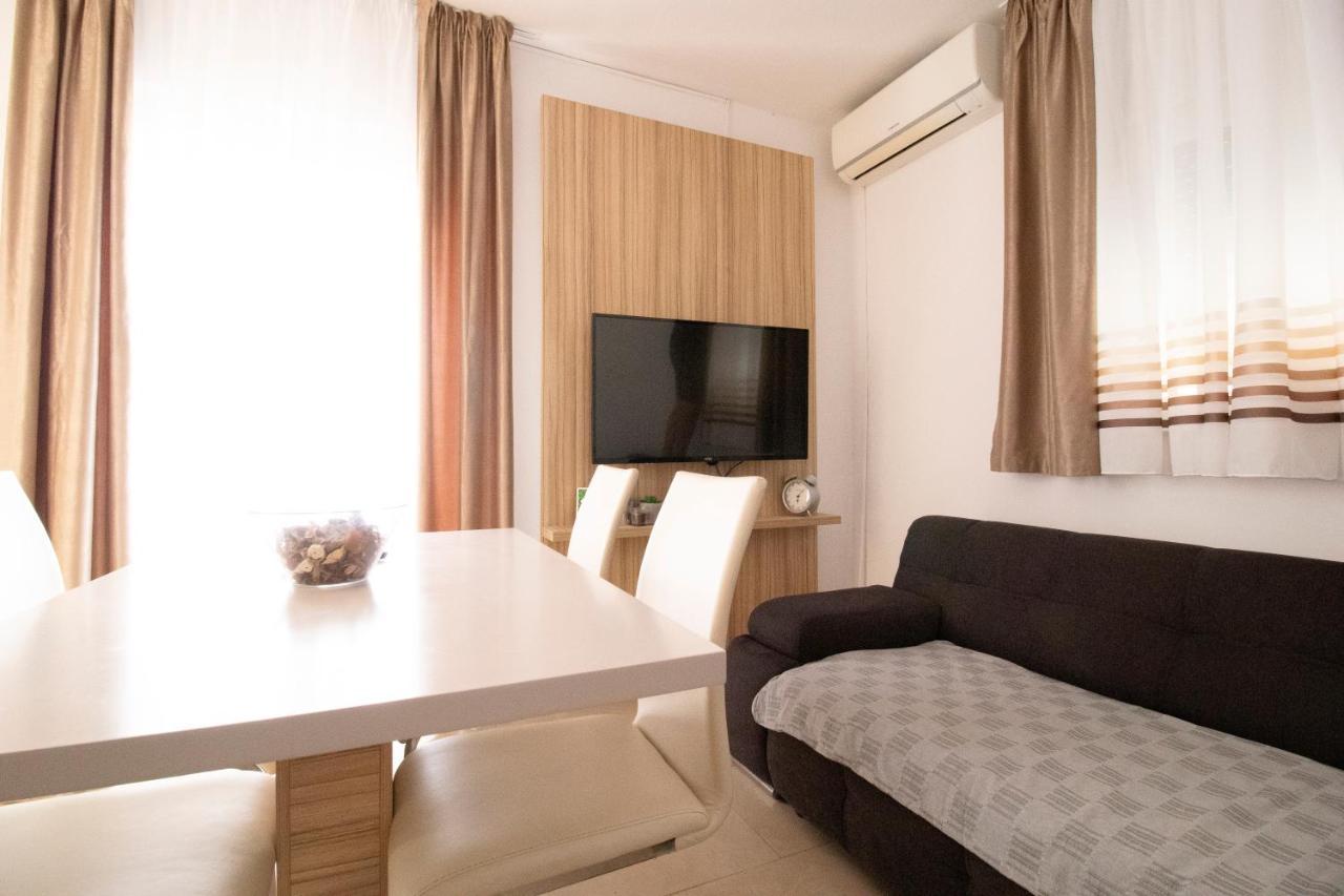 Apartmani Olivia Bibinje Luaran gambar