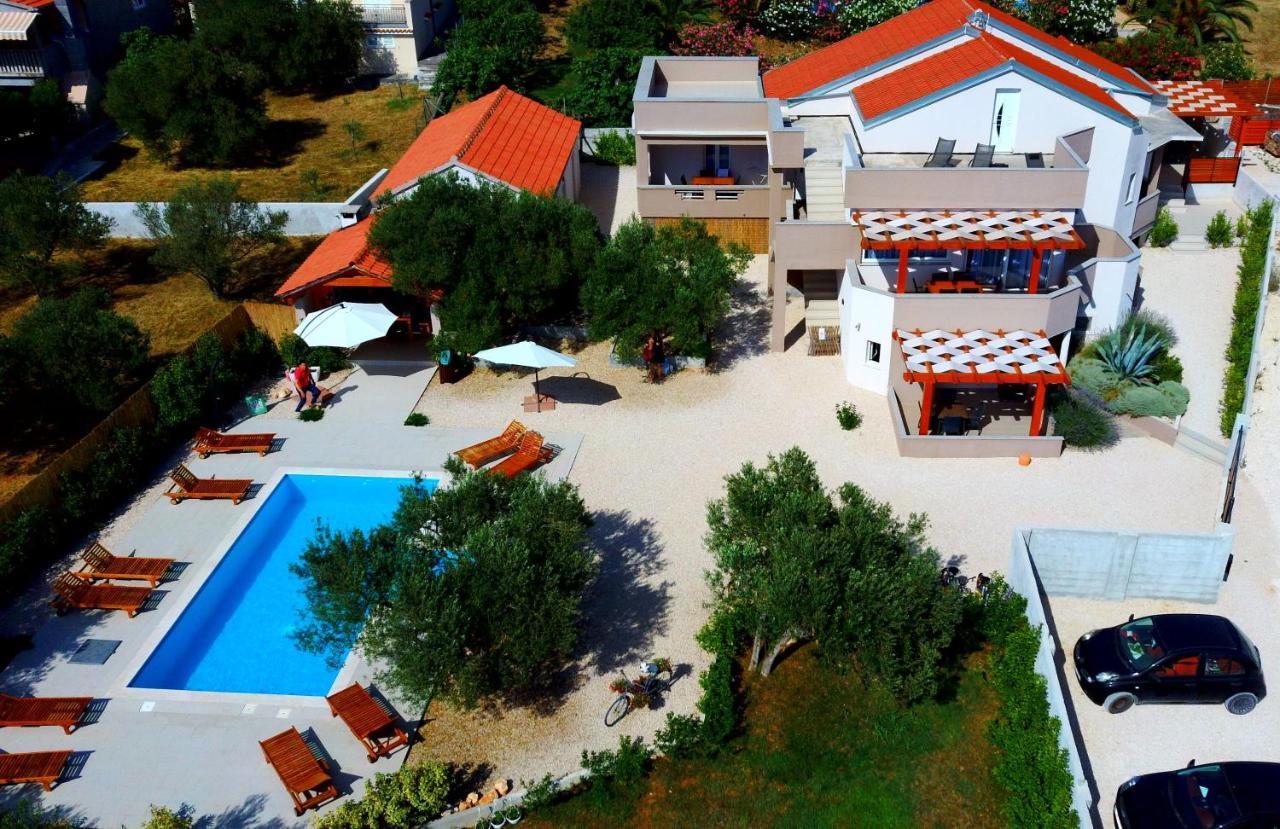 Apartmani Olivia Bibinje Luaran gambar