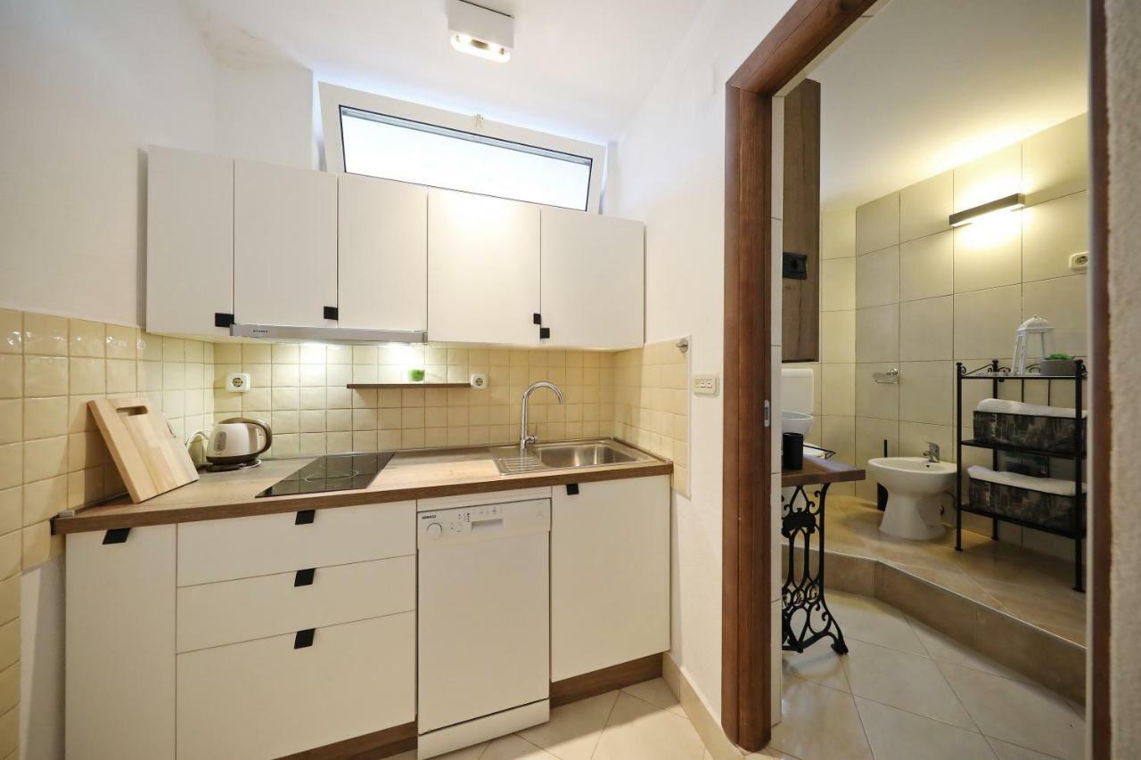 Apartmani Olivia Bibinje Luaran gambar